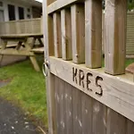 Kres Cottage